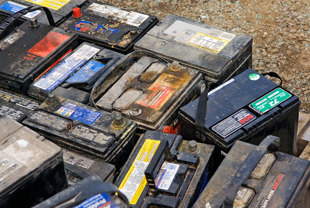 Как сдать старый аккумулятор наиболее выгодно?