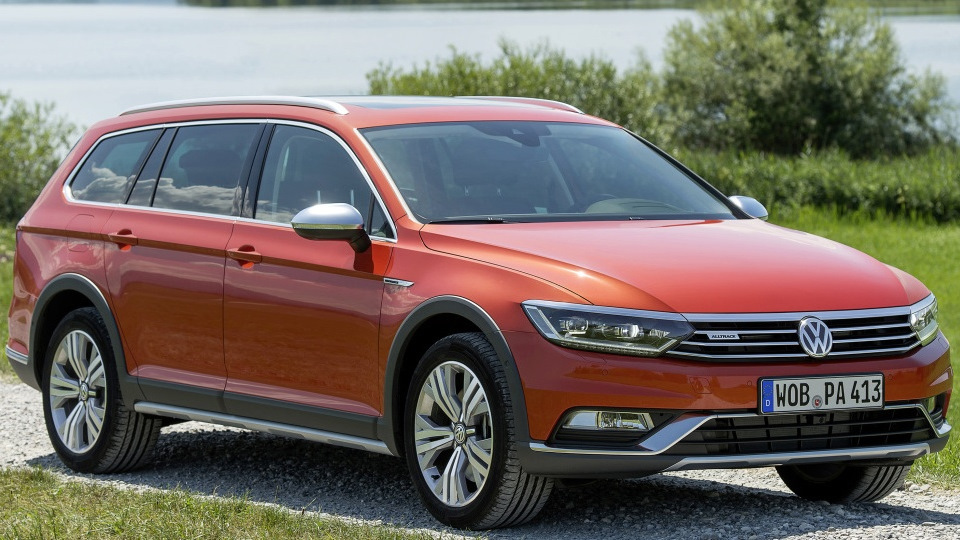 Немецкий концерн Volkswagen уберет с рынка Passat уже через два года