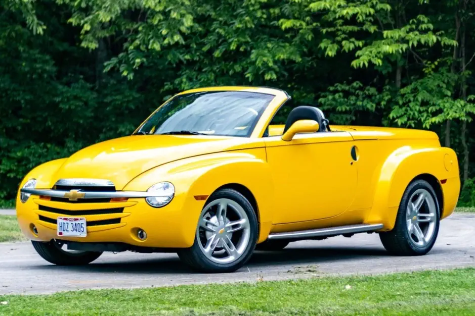 Chevrolet SSR: specs, price, horsepower, top speed and acceleration 0 – 100